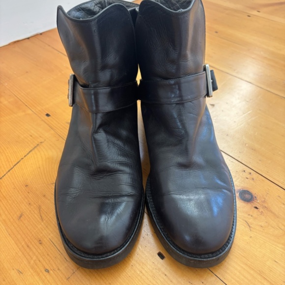 Women's Cole Haan size 10.5 Leather Boots Made in Italy - Picture 5 of 16
